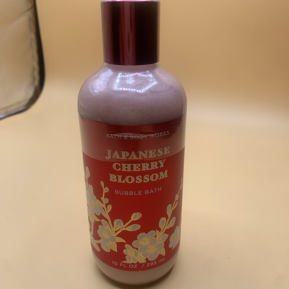Bath & Body Works Japanese Cherry Blossom Bubble Bath With Shea Butter 10 fl oz